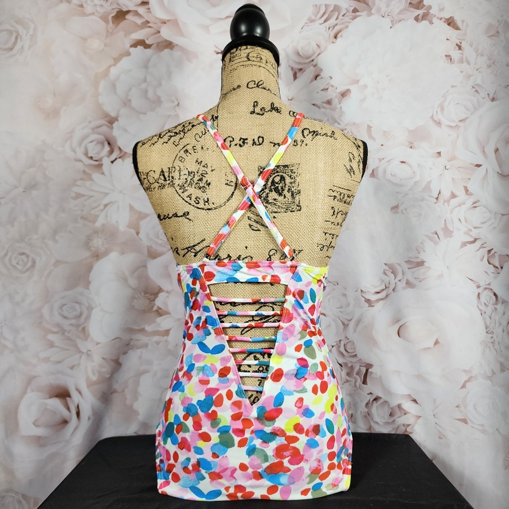 Spotted Retro V-Neck One Piece Bathing Suit - Picture 6 of 14